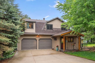 25020 E Cedar Lake Dr, New Prague, MN 56071