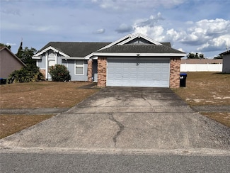 2943 Roundabout Ln, Orlando, FL 32818