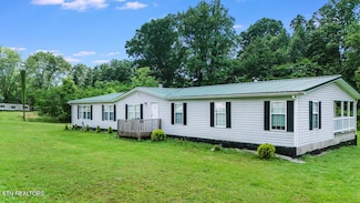 3231 Lake City Hwy, Lake City, TN 37769