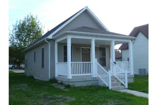 411 W Broadway St, Colfax, IA 50054