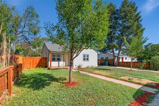 885 Kingston St, Aurora, CO 80010