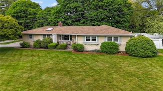 2 Westview Dr, Westerly, RI 02891