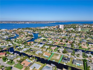 9821 Cypress Lake Dr, Fort Myers, FL 33919