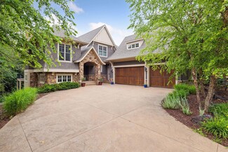 6356 Bellevue Ln, Eden Prairie, MN 55344