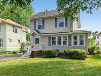 55 Morville Dr, Rochester, NY 14615