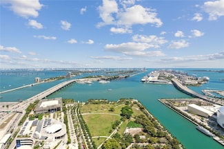 1000 Biscayne Blvd Unit 4401, Miami, FL 33132