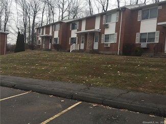 273 Queen St Unit 15E, Southington, CT 06489