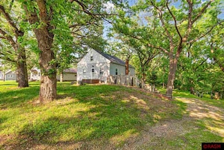 1819 1819 4th Ave, Mankato, MN 56001