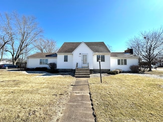 1645 Austin Ave, Schererville, IN 46375
