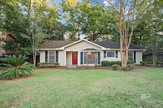 128 Dunbar Loop, Daphne, AL 36526