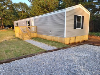 1592 Dean Dr, Prattville, AL 36067