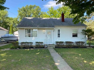 1205 S Fullhart Dr, Muncie, IN 47302