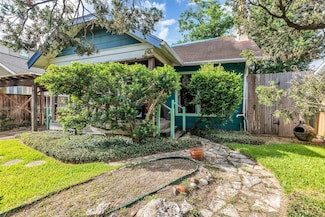 1501 Bonnie Brae St, Houston, TX 77006