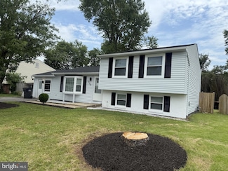 7908 Steadman St, Alexandria, VA 22309