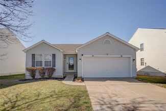 1760 Shade Tree Ct, Belleville, IL 62226