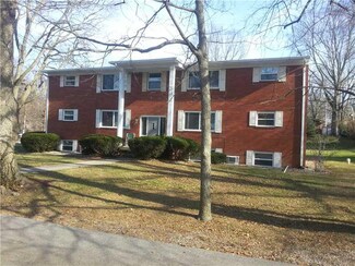 33 Church St, Indianapolis, IN 46227