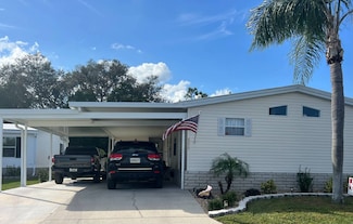 39512 Keiths Cir, Zephyrhills, FL 33542
