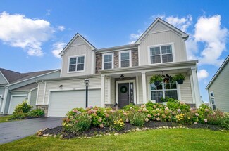 120 Bluestem Ln, Plain City, OH 43064