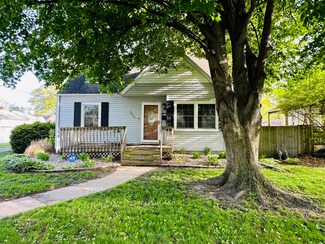 2708 38th St, Highland, IN 46322