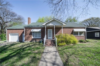 1319 Madison St, Fredonia, KS 66736