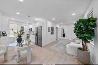 336A Danforth Ave, Jersey City, NJ 07305