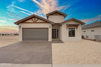 972 Aqueduct Ave, El Paso, TX 79932