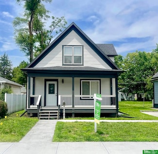 2864 Spaulding St, Omaha, NE 68111