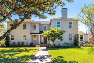 1052 Holly Ln, Jacksonville, FL 32207