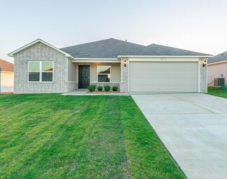 3073 Emerald Park Trail, Bauxite, AR 72011