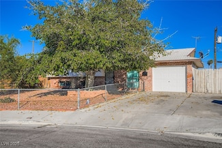 308 Duke Cir, Las Vegas, NV 89107