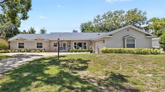 2220 Derbyshire Rd, Maitland, FL 32751