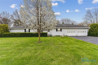 807 S Jefferson St, Pandora, OH 45877