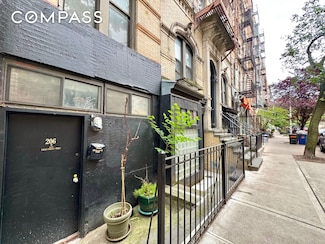 206 E 7th St Unit GF, New York, NY 10009