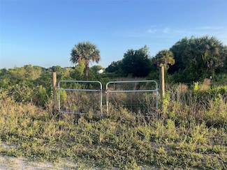 18824 NW 242nd St, Okeechobee, FL 34972