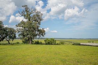 4029 Kaolin St, Charleston, SC 29407