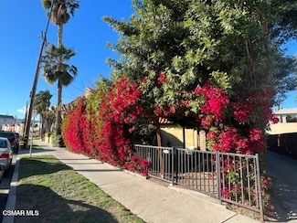 18617 Clark St Unit 4, Tarzana, CA 91356