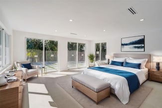 2407 Sugarloaf Ln, Fort Lauderdale, FL 33312