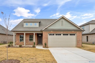 21765 Hemlock Dr, Athens, AL 35613