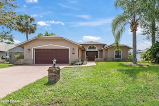 18 Woodhollow Ln, Palm Coast, FL 32164