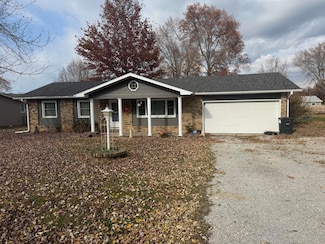 125 E Pennell St, Bolivar, MO 65613