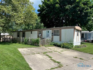 8139 Brookwood Dr, Findlay, OH 45840