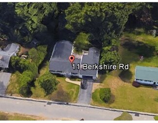 11 Berkshire Rd, North Chelmsford, MA 01863