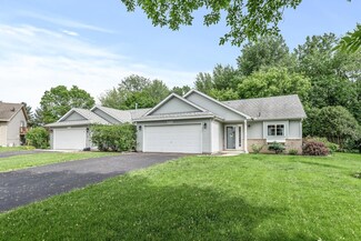 23712 Belle Ct, Hampton, MN 55031