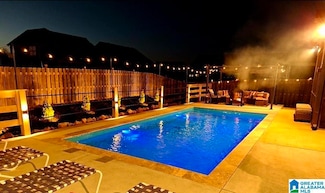 912 Shelby Farms Cir, Alabaster, AL 35007