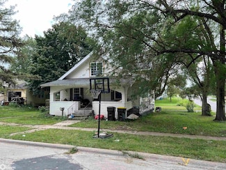 128 W Logan St, Osceola, IA 50213