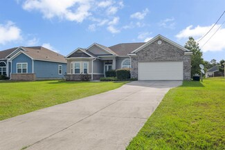 1217 Rustling Pines Blvd, Midway, FL 32343
