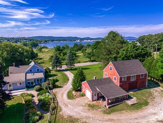 91 N Shore Dr, Owls Head, ME 04854