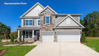 7179 Sylvan Retreat Dr, Denver, NC 28037