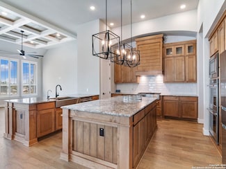 2129 Glendon Dr, San Antonio, TX 78260