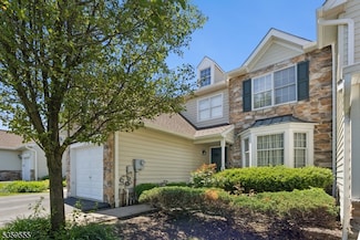 3 Merchant Ct, Basking Ridge, NJ 07920
